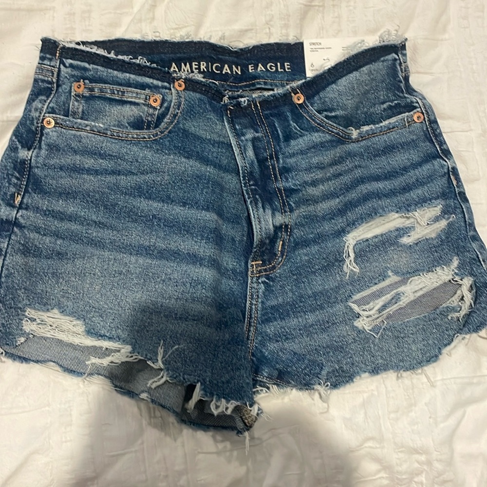 American Eagle 90s Boyfriend Short Stretch
